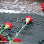 На могиле Розы Люксембург всегда живые цветы 